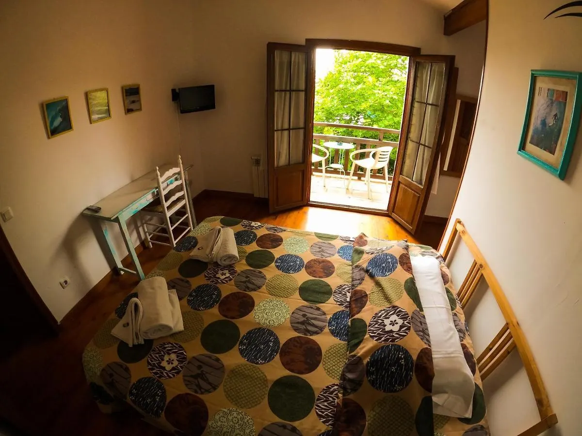 Inn La Wave Surf House & School Hotel Somo